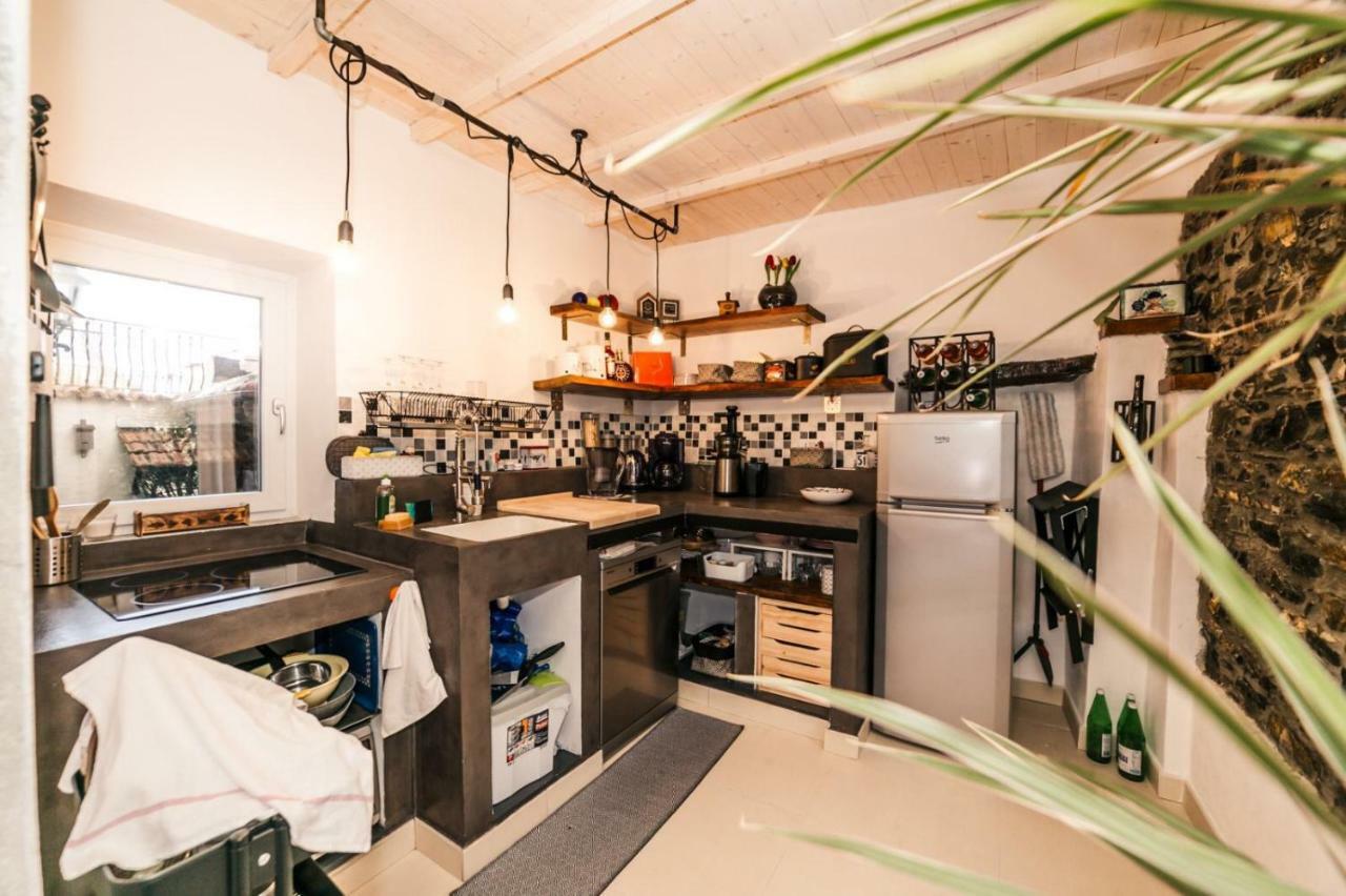 Casa Bisou Italia Wifi Et Parking Free Privato Villa Diano San Pietro Eksteriør bilde