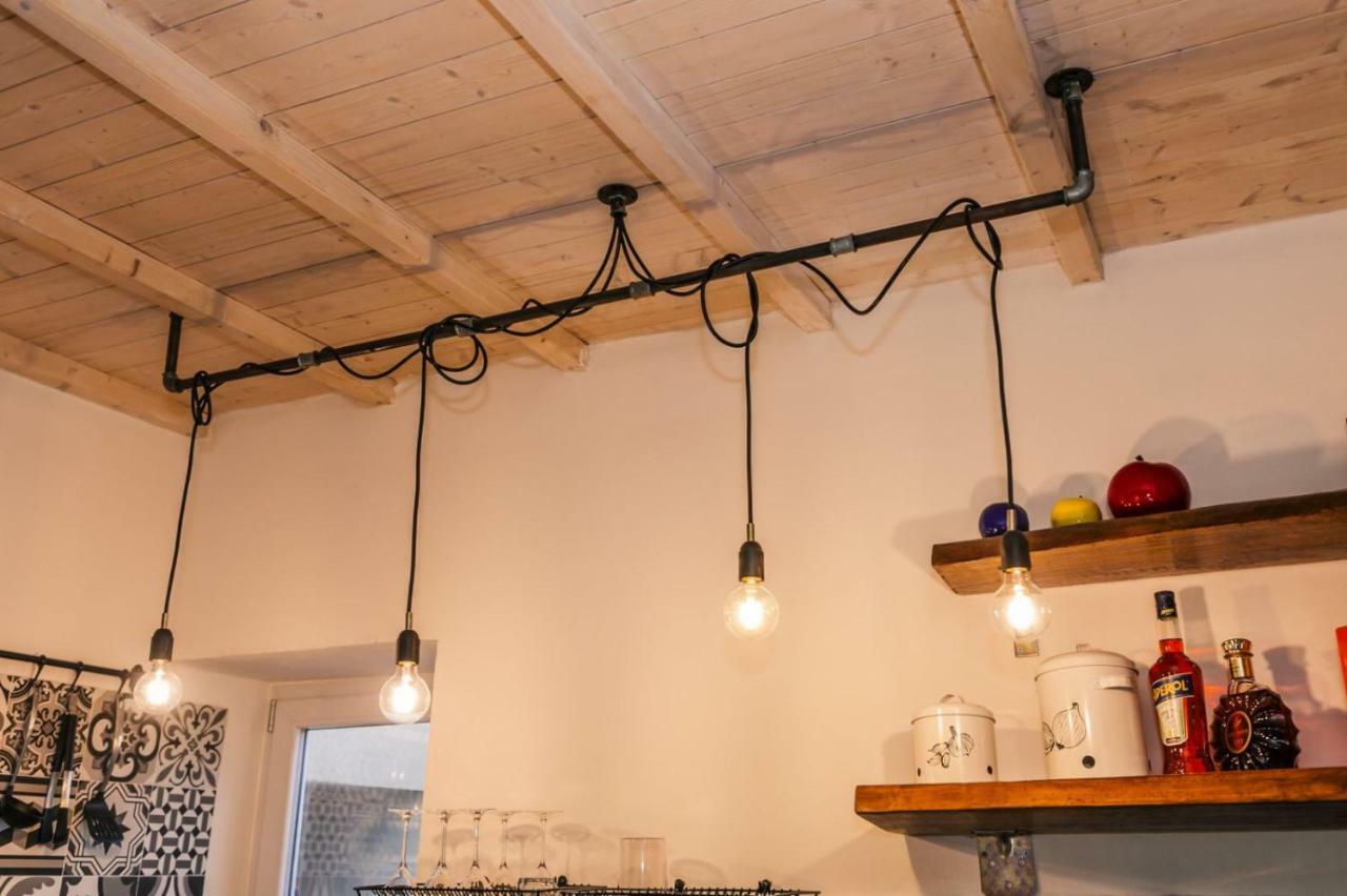 Casa Bisou Italia Wifi Et Parking Free Privato Villa Diano San Pietro Eksteriør bilde