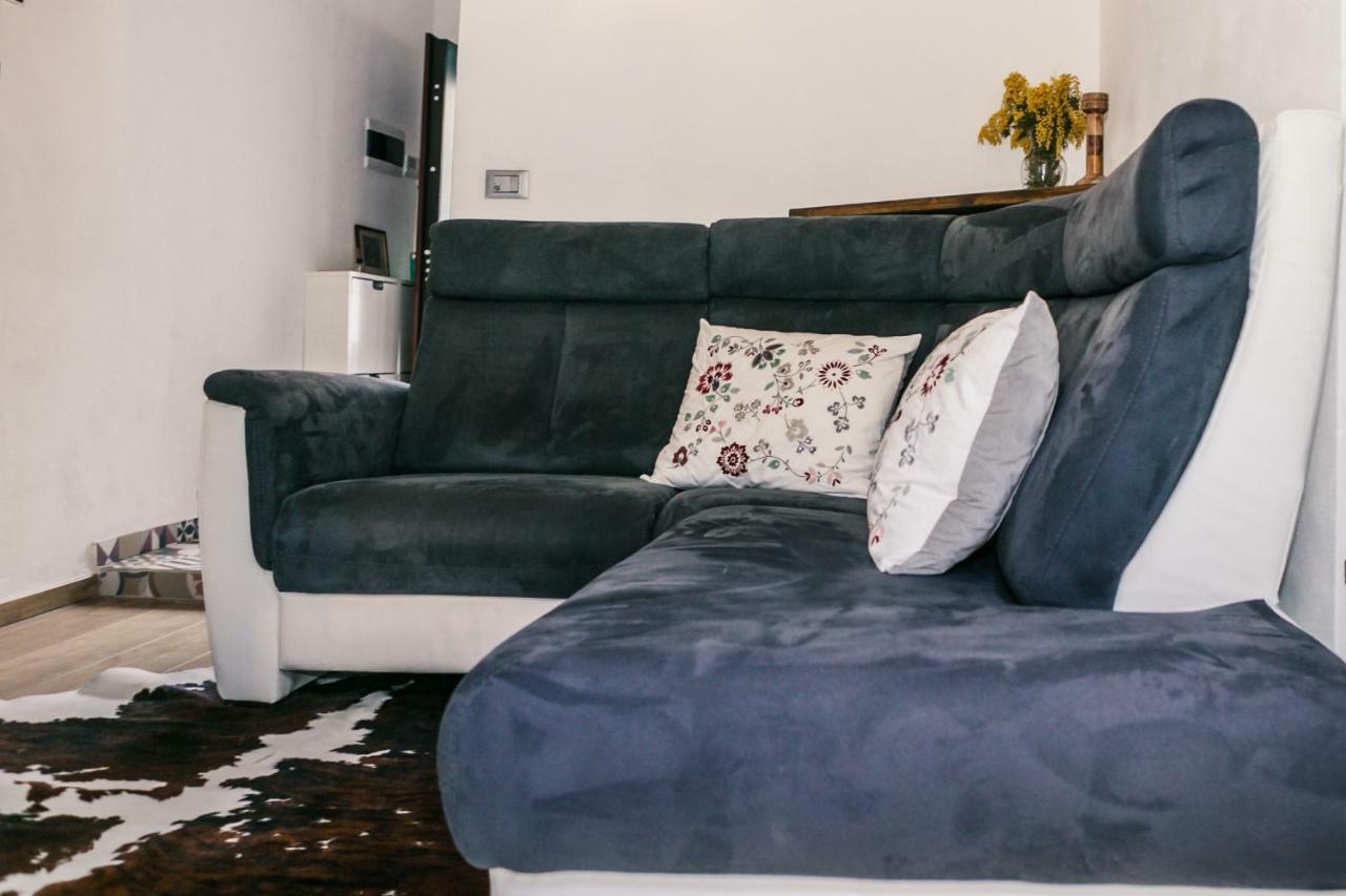Casa Bisou Italia Wifi Et Parking Free Privato Villa Diano San Pietro Eksteriør bilde