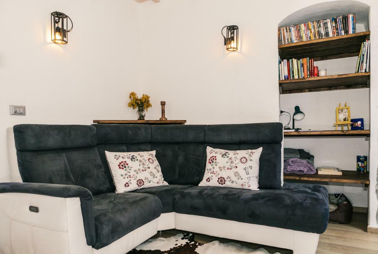 Casa Bisou Italia Wifi Et Parking Free Privato Villa Diano San Pietro Eksteriør bilde