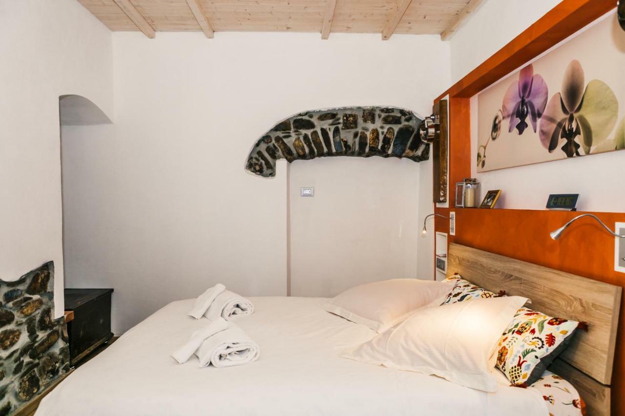 Casa Bisou Italia Wifi Et Parking Free Privato Villa Diano San Pietro Eksteriør bilde
